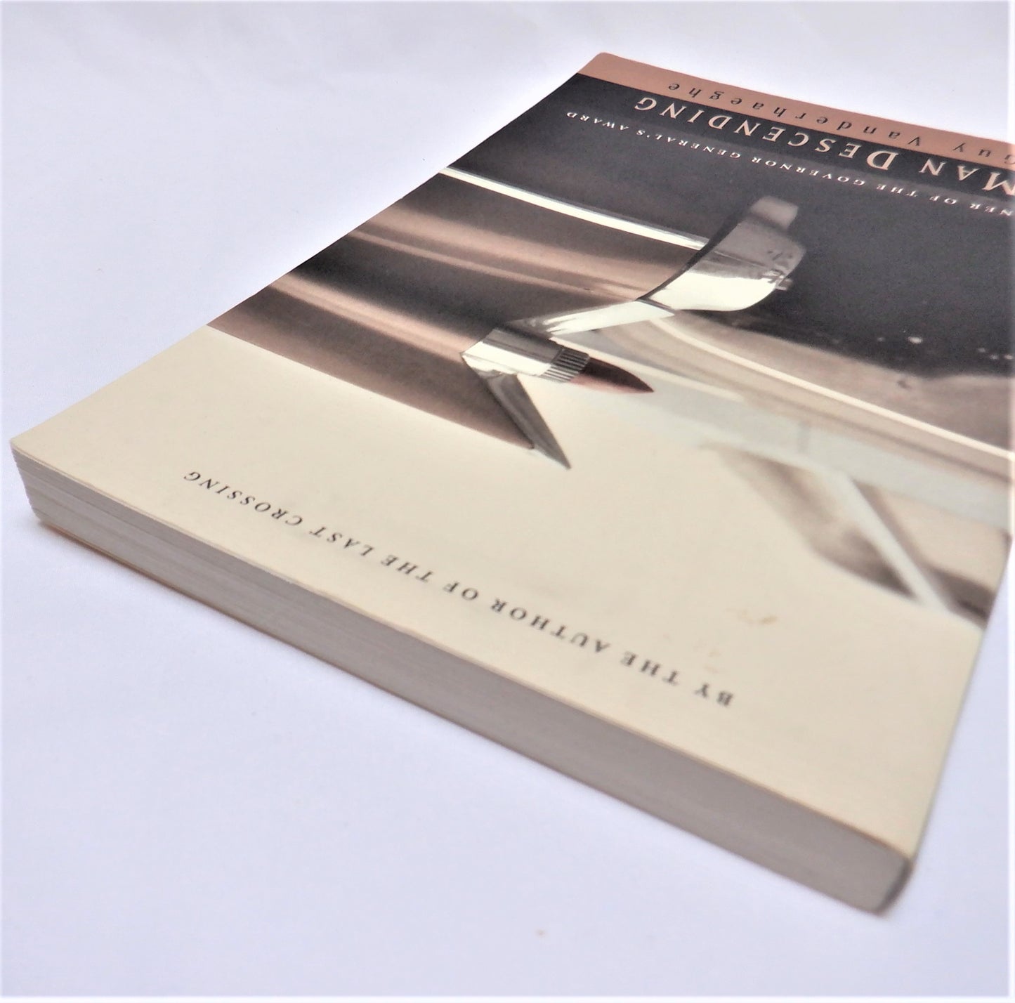 MAN DESCENDING, A Short Story Collection by Guy Vanderhaeghe, 2000