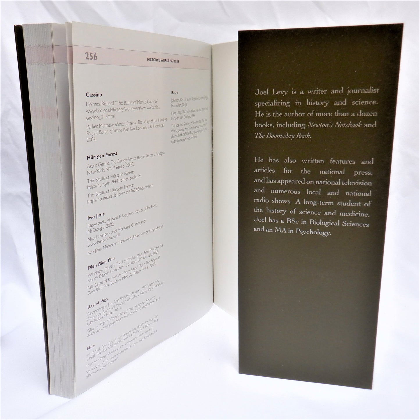 HISTORY'S WORST BATTLES, and the People Who Fought Them, by Joel Levy (2014 1st Ed.)