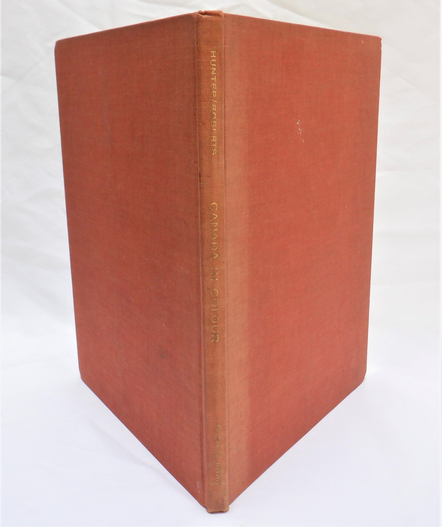 CANADA IN COLOUR, A Vintage Book by George Hunter & Leslie Roberts (1959 1st Ed.)
