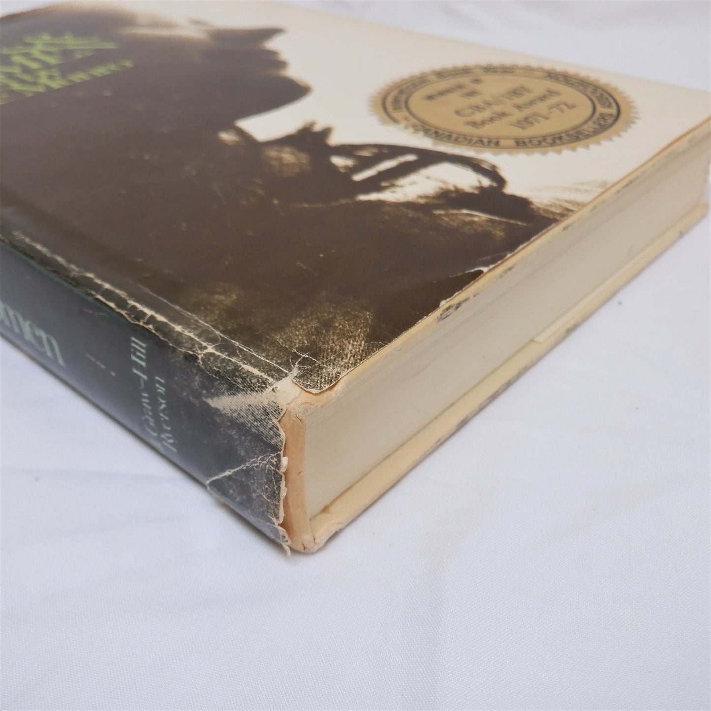 LIVES OF GIRLS AND WOMEN, The Original 1971 Novel Printed in Canada, by ALICE MUNRO (1st Ed. SIGNED)