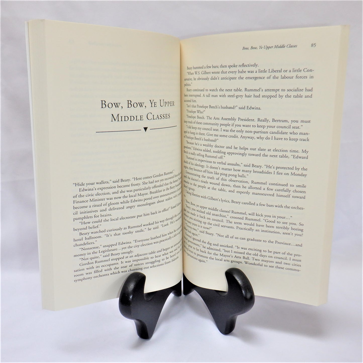 TO CATCH AN ACTRESS and Other Mystery Stories, by Elizabeth Elwood (1st Ed. SIGNED)