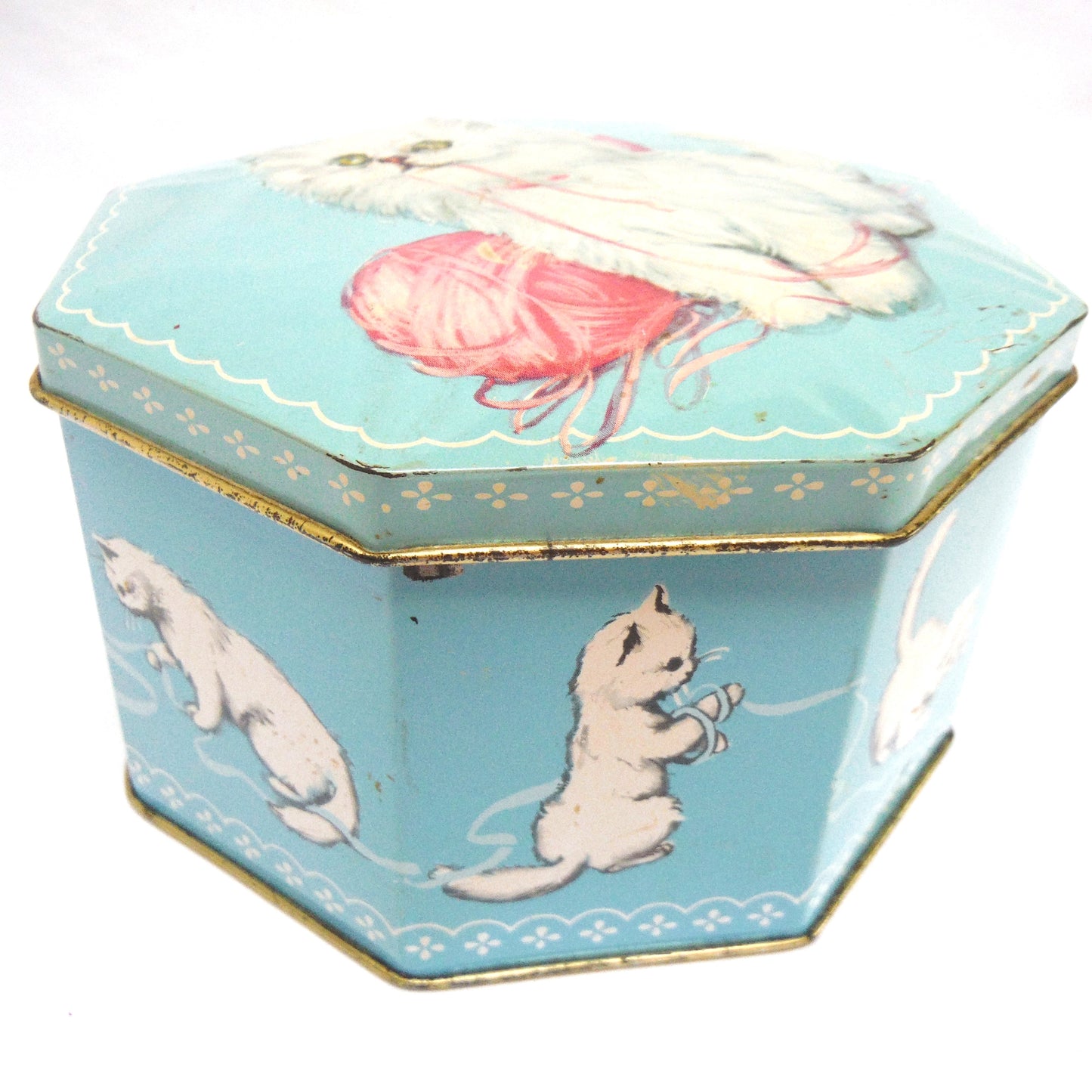 'WHITE FLUFFY KITTEN WITH PINK RIBBON', A Sweet Vintage Hinged-Lid Tin From England