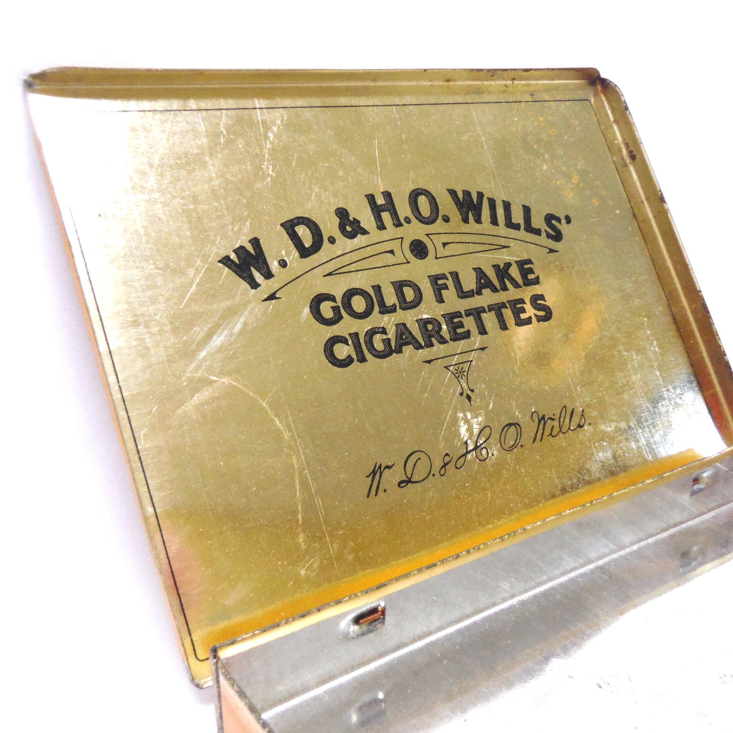 GOLD FLAKE HONEY DEW CIGARETTES, Flat 50 Vintage Tin by W.D. & H.O. Wills & Imperial Tobacco of Montreal Canada