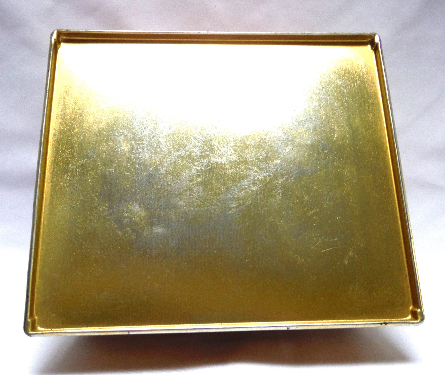 Antique Gold Hinged-Lid 1953 Coronation Tin by McVitie & Price of Great Britain: "CAMEO OF QUEEN ELIZABETH II'