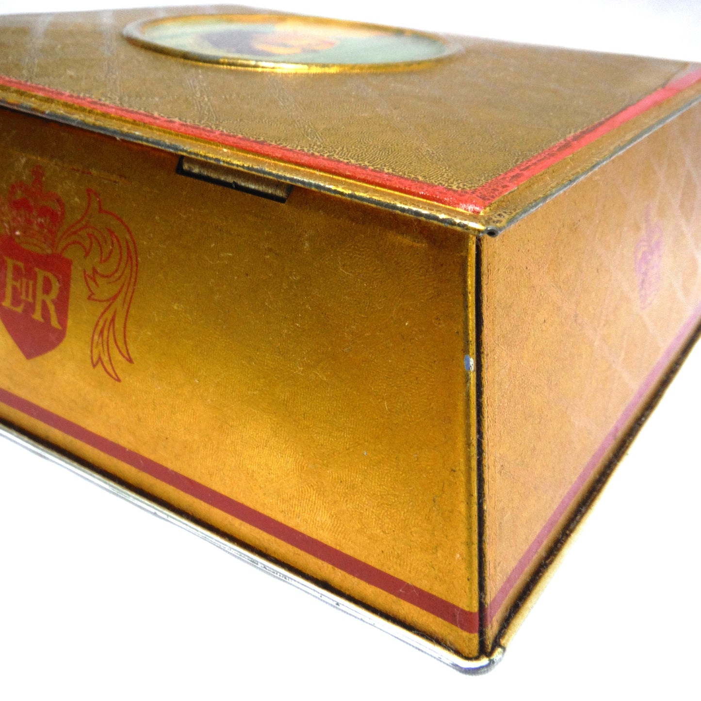 Antique Gold Hinged-Lid 1953 Coronation Tin by McVitie & Price of Great Britain: "CAMEO OF QUEEN ELIZABETH II'