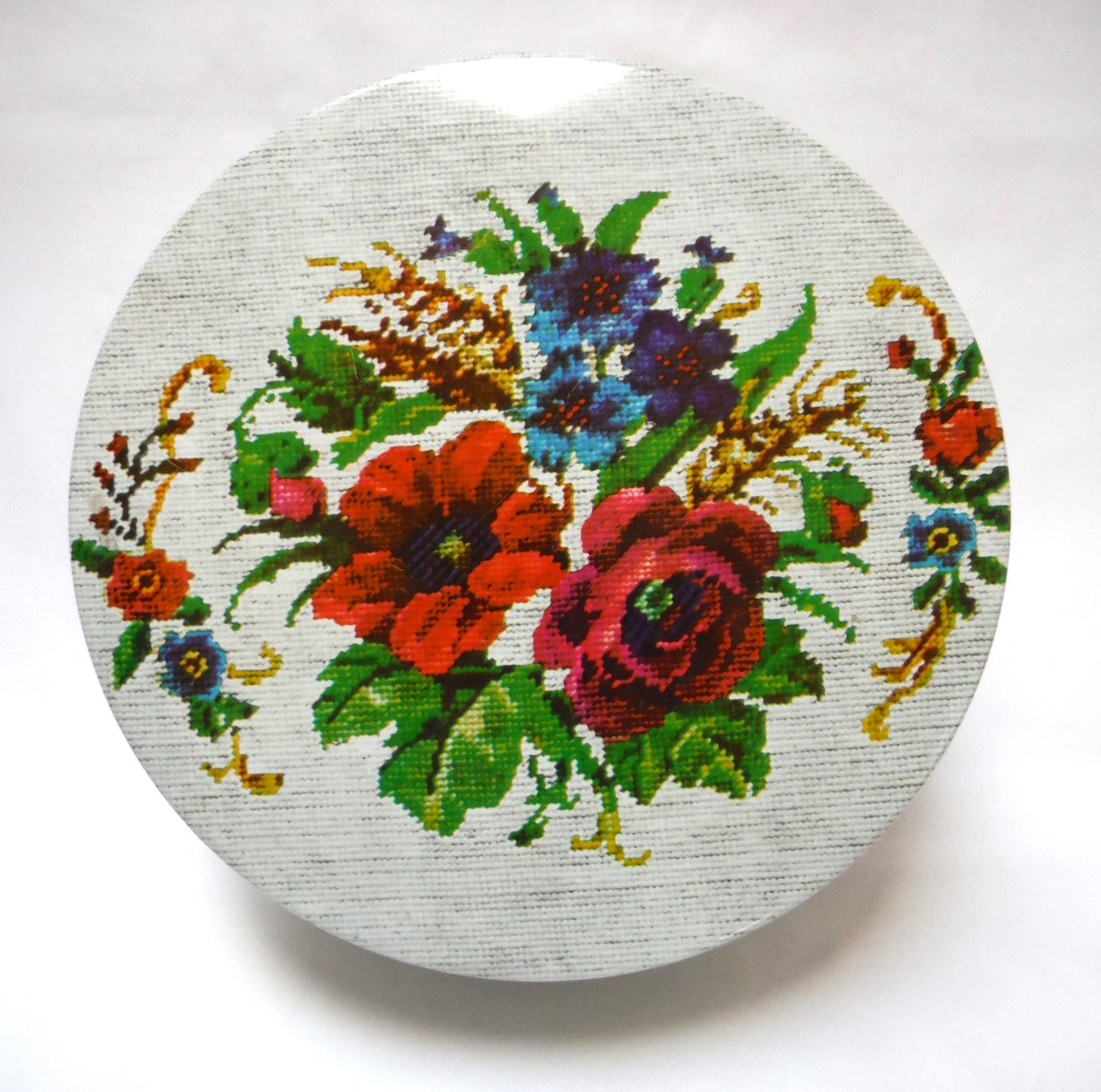 Vintage Needlepoint-Styled Round Tin Container, 'ROSE BOUQUET on CANVASS'