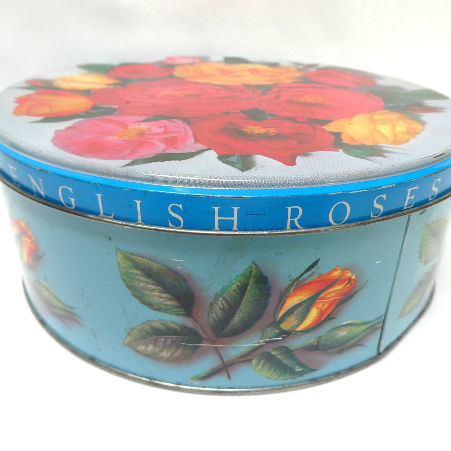 Famous Vintage Tin Cookie Container by CARR OF CARLISLE Limited of England: 'ENGLISH ROSES' (TIN #2)