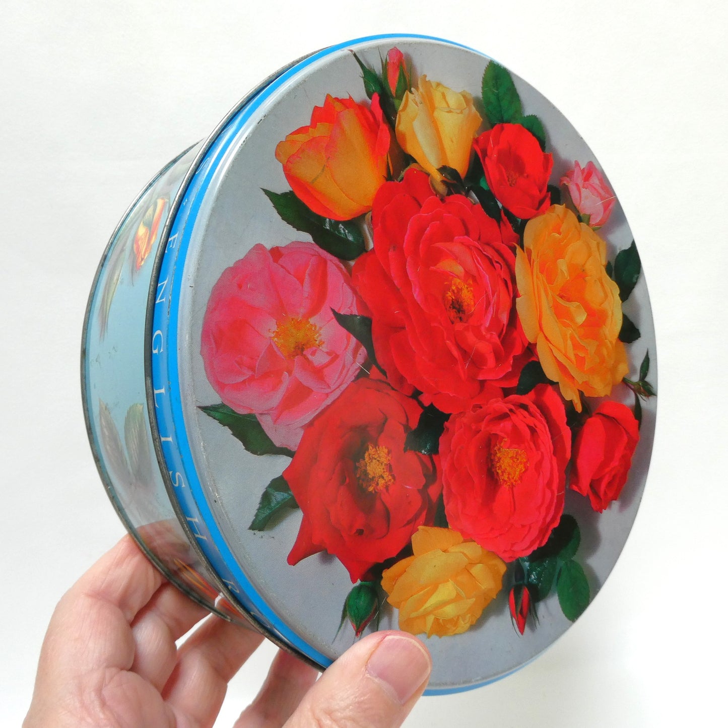Famous Vintage Tin Cookie Container by CARR OF CARLISLE Limited of England: 'ENGLISH ROSES' (TIN #2)