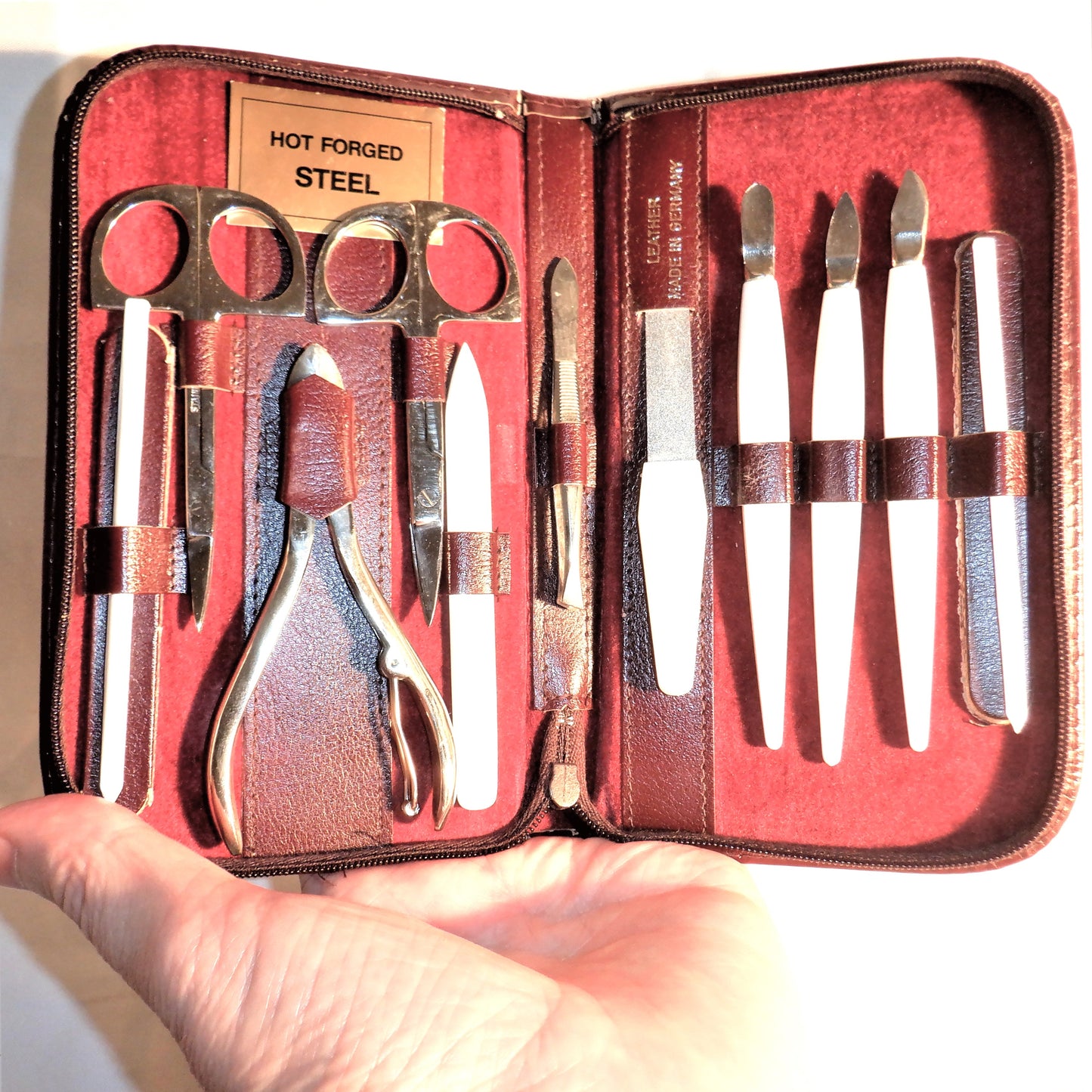 Vintage BRAND NEW TRAVEL MANICURE SET, 11-piece Burgundy-Leather Zipper-Case, Made in Germany