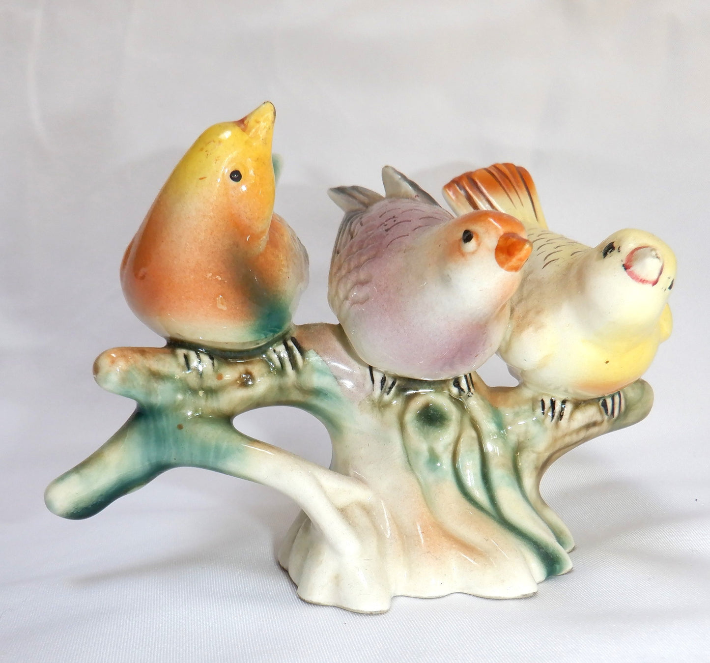 Vintage Ceramic 'MOTHER ROBIN & THREE ORPHANED SONG BIRDS' Made in Japan 1950's