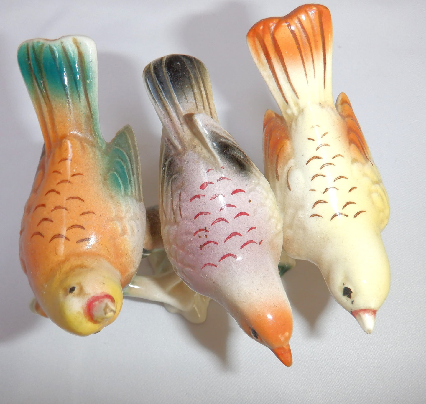 Vintage Ceramic 'MOTHER ROBIN & THREE ORPHANED SONG BIRDS' Made in Japan 1950's