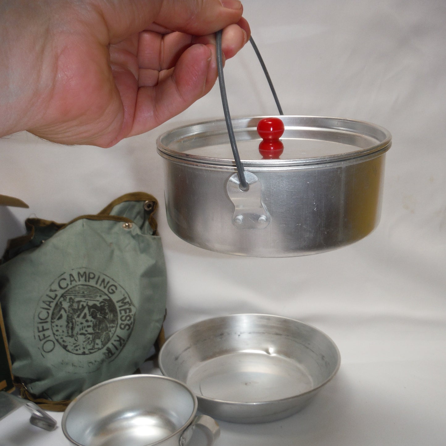 VINTAGE MESS KIT COOKING SET, Official Camping Mess Kit from EATON'S Canada. BRAND-NEW OLD-STOCK, Made in Japan