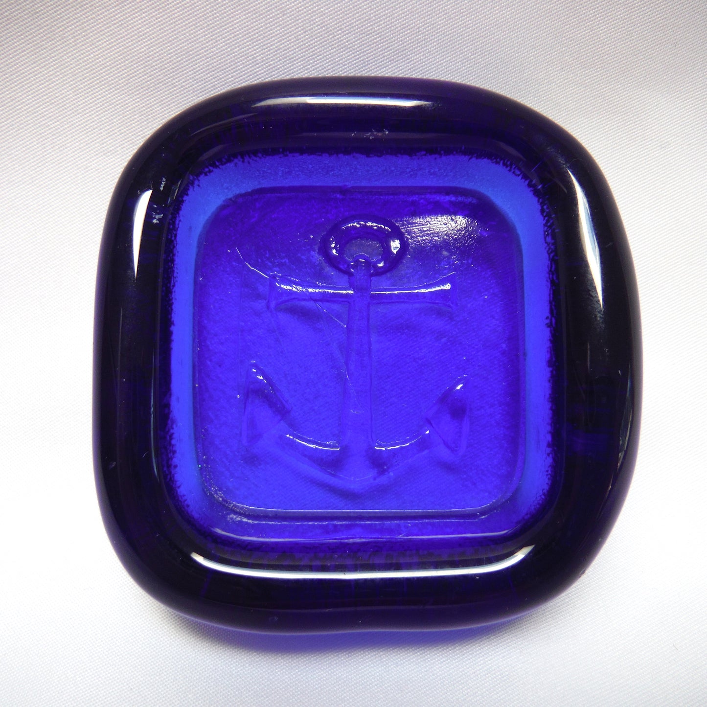 Stunning Small Square VINTAGE BLUE GLASS TRINKET DISH: Sailing & Anchor Themed