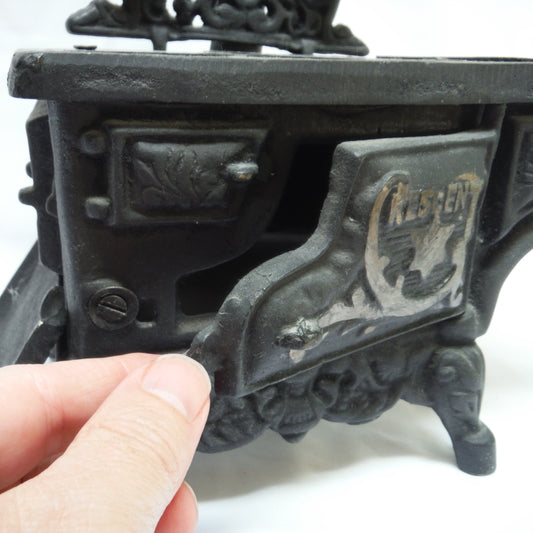Antique CRESCENT BRAND Black Cast Iron Salesmans Miniature Stove, Beautiful Condition 1900's