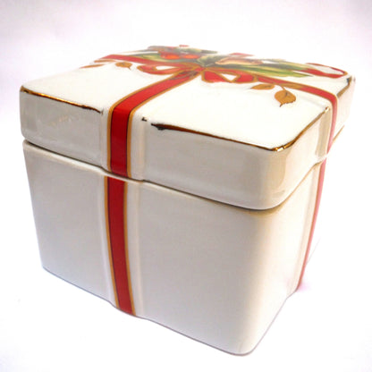 JAPANESE FINE BONE CHINA CHRISTMAS CANDY HOLDERS: 'Ribbon-Bound Basket with Handle & Lidded Box'