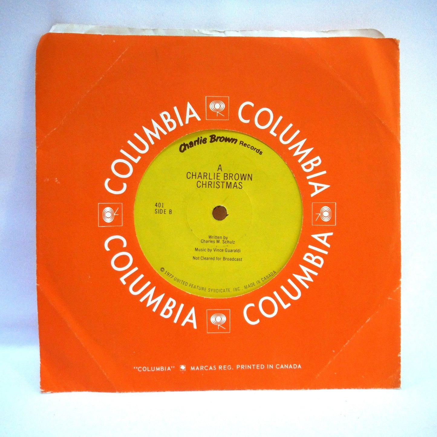 1977 COLUMBIA RECORDS 45 VINYL RECORD: A Charlie Brown Christmas