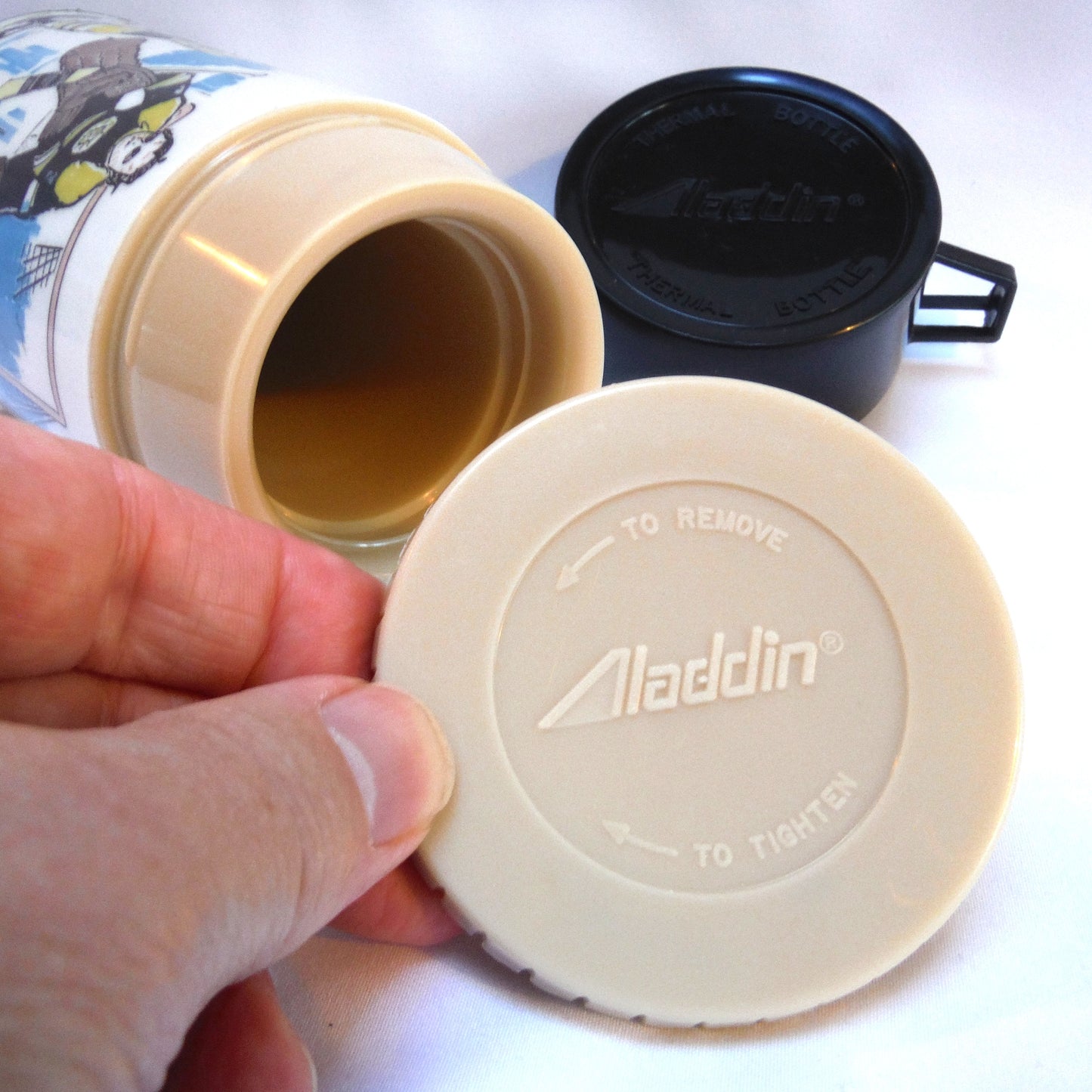 1970's BOBBY ORR, BOSTON BRUINS THERMOS, by Aladdin Industries Products of Canada