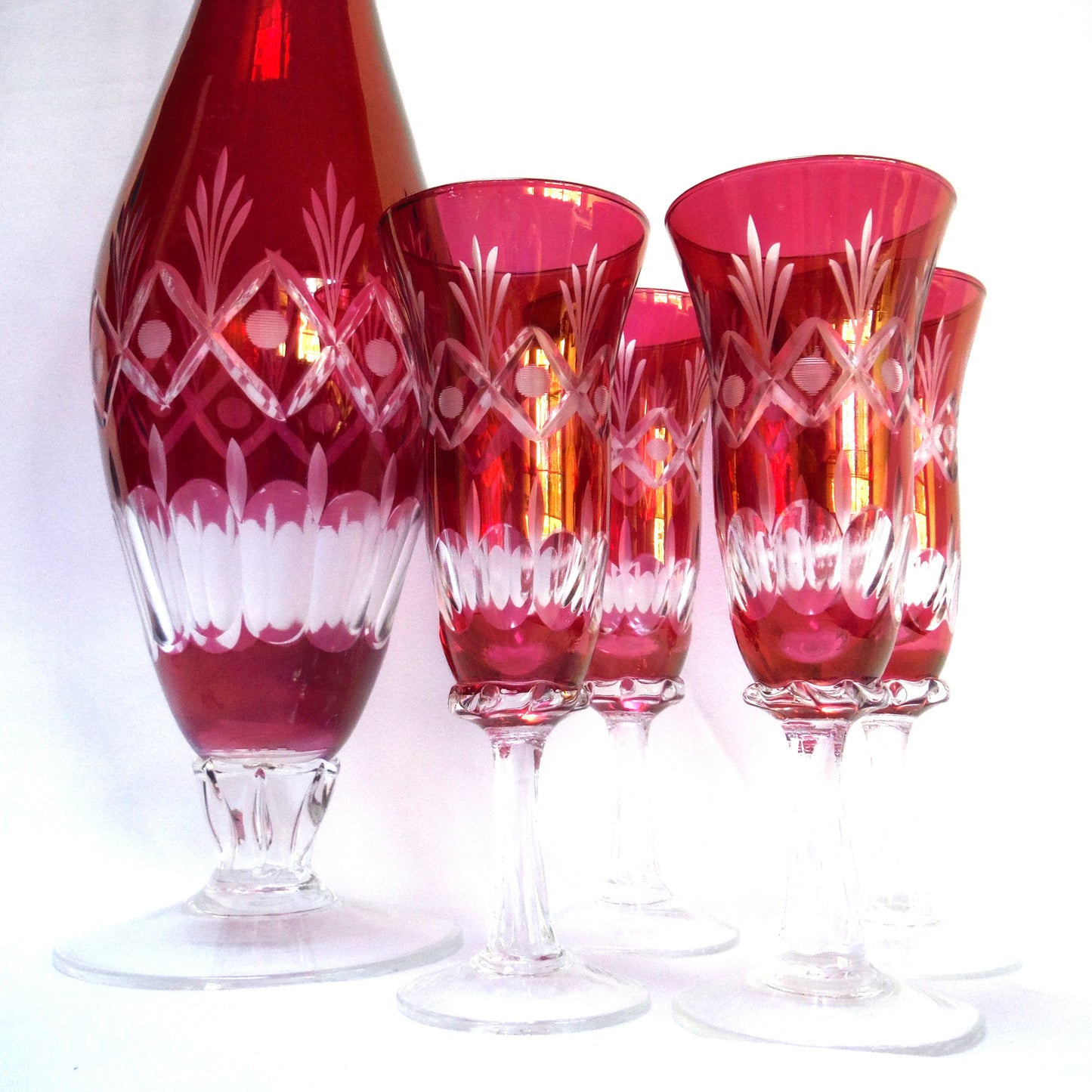 Cranberry-Coloured Etched-Crystal Tall Decanter and FOUR Matching Tall Glasses from Italy