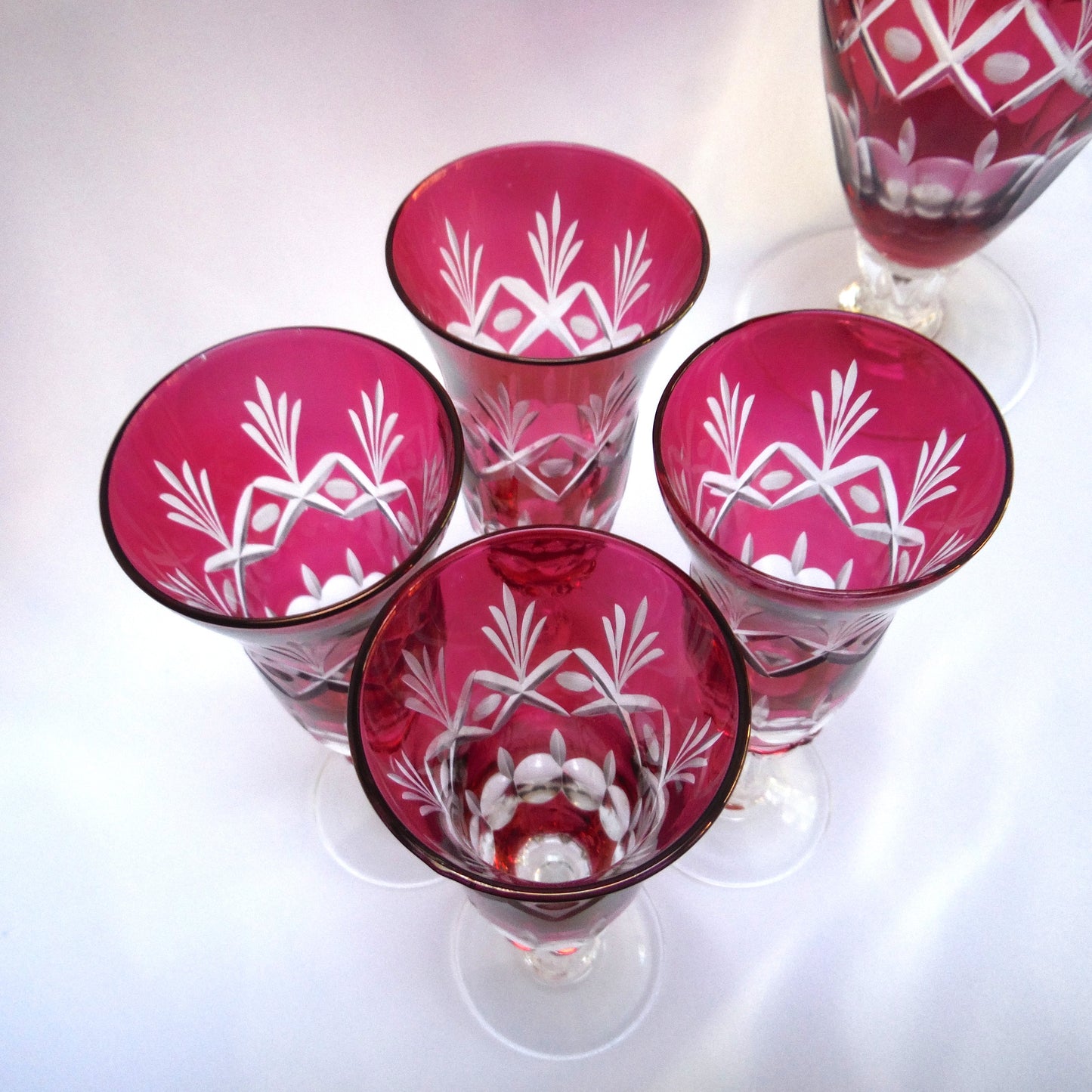 Cranberry-Coloured Etched-Crystal Tall Decanter and FOUR Matching Tall Glasses from Italy