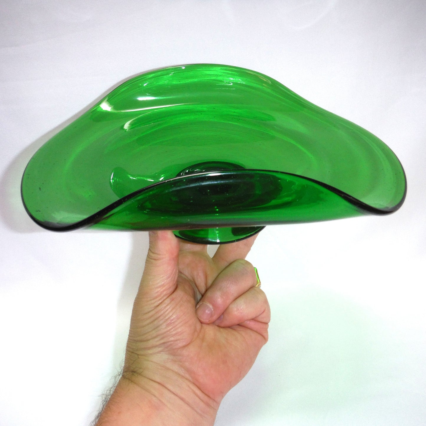 Rare Antique Hand-Blown Green Glass Artwork Bowl, with Curved Sides and Pedestal