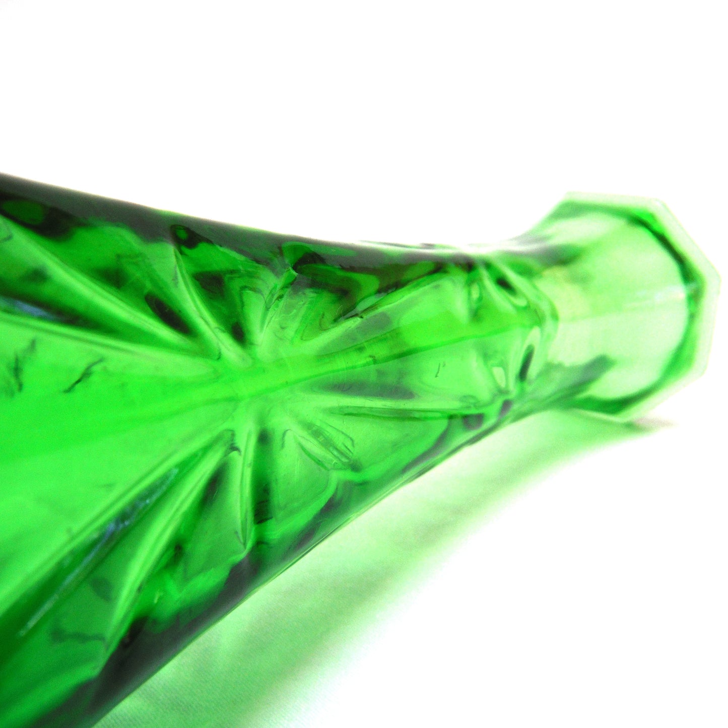 Miniature Vintage Hunter Green Glass Vase: "HOOSIER GLASS NUMBER 4063-8"