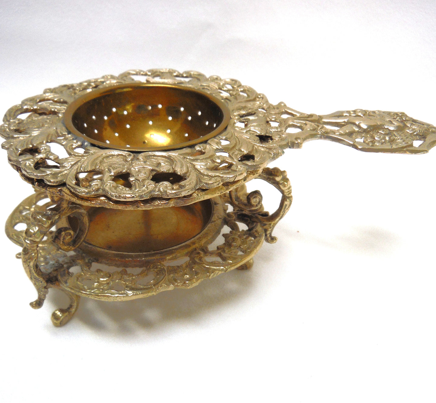 VINTAGE MID-CENTURY METAL LOOSE LEAF TEA STRAINER AND STAND: Ornate Cherube-Style in Stunning Bronze Finish