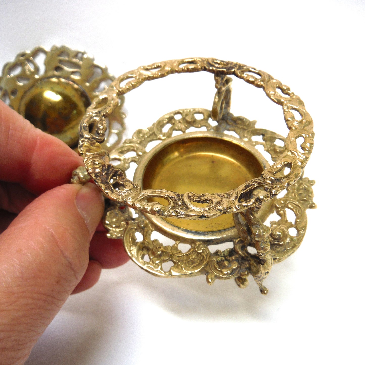 VINTAGE MID-CENTURY METAL LOOSE LEAF TEA STRAINER AND STAND: Ornate Cherube-Style in Stunning Bronze Finish