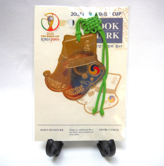 2002 FIFA WORLD CUP KOREA JAPAN AUTHENTIC HOLOGRAM SOUVENIR: "Traditional Women's Socks"