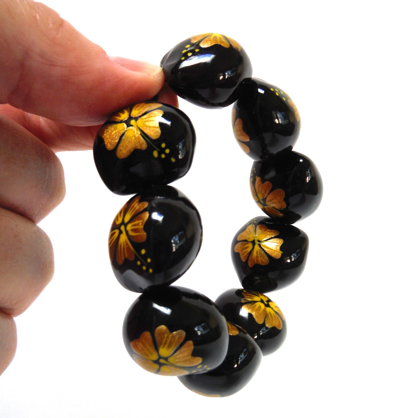 Vintage Hand-Painted BEAD BRACELET: Black Authentic Nuts with Gold Four-Leaf Clover Painted Design