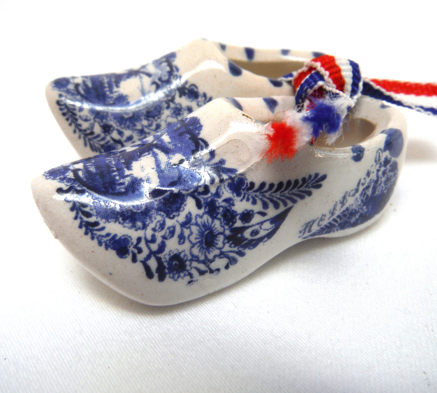 Vintage Hand Painted Delft Blue Miniature PAIR OF DUTCH SHOES ON RIBBON #2