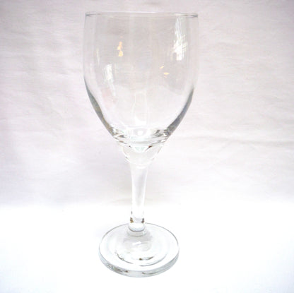 VINTAGE 8-Inch TALL STRONG CLEAR WINE GLASS: Engraved 'Ciad Mile Failte, Cape Breton'