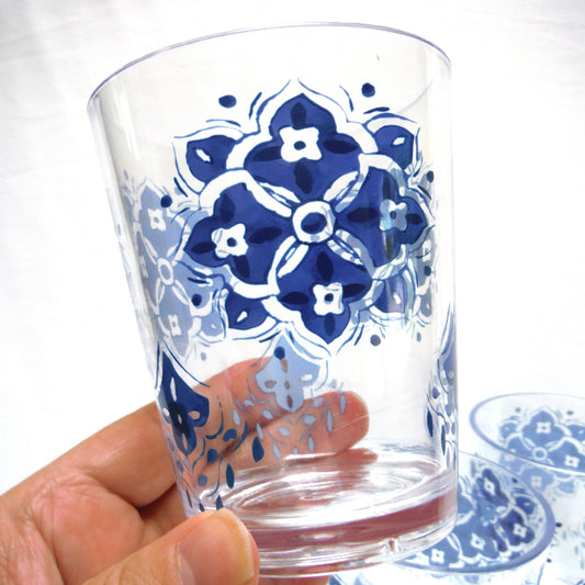 THICK STRONG PLASTIC TALL PLASTIC PATIO GLASSES: Vintage Set of 4 in Blue Flower Design