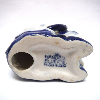 VINTAGE STATUE OF DUTCH COUPLE HUGGING OR DANCING, Hand Painted by DELFT BLUE