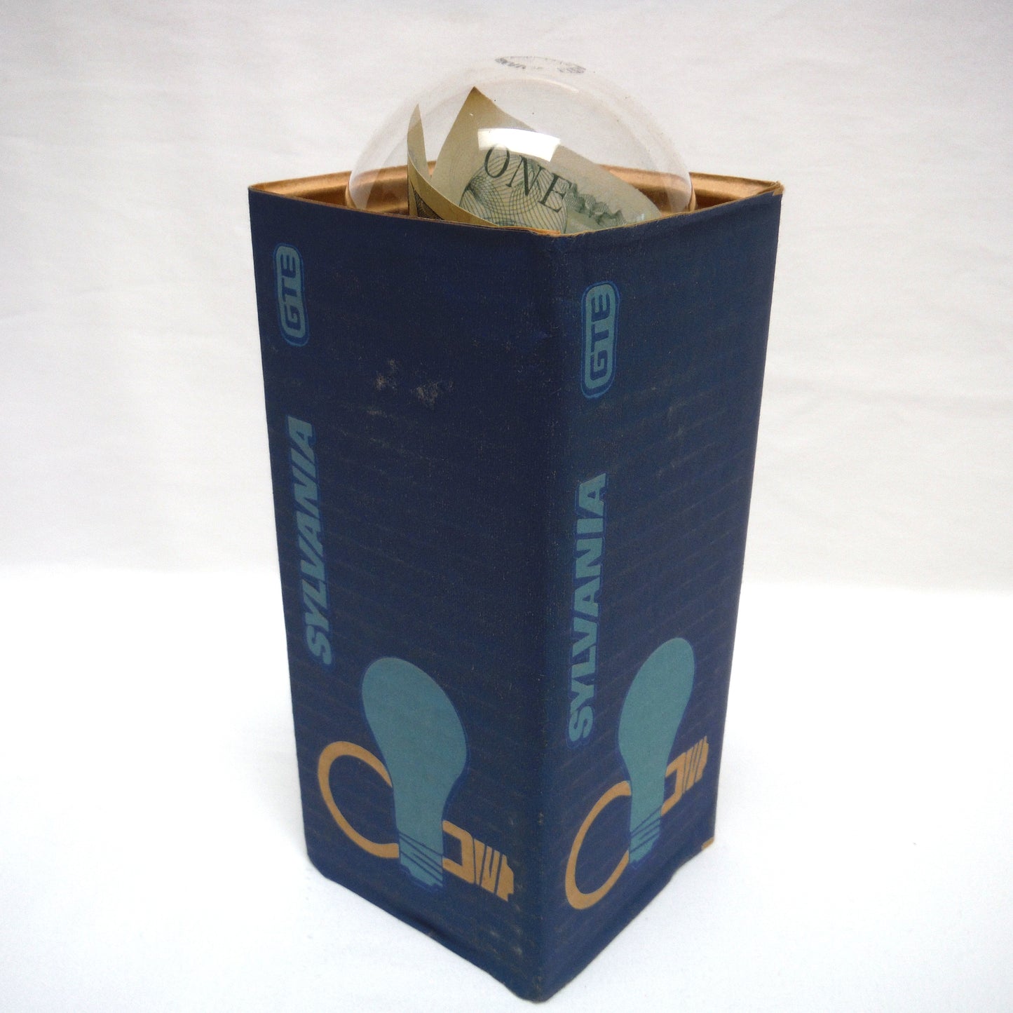VINTAGE REAL $1 DOLLAR CANADIAN 1973 PAPER BANK NOTE INSIDE A SYLVANIA CLEAR LIGHT BULB!