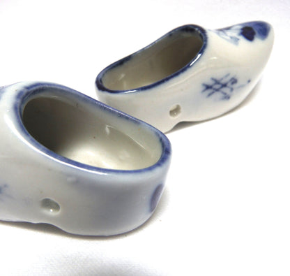 VINTAGE PAIR OF DELFT SMALL SIZED 2-Inch Long  CERAMIC CLOGS, by Delft Blue of Holland