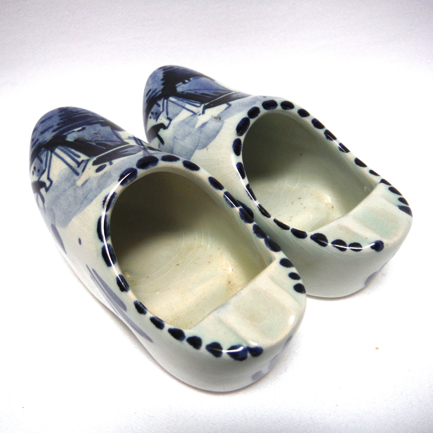 VINTAGE PAIR OF DELFT MEDIUM SIZED 3-Inch Long CERAMIC ASHTRAY CLOGS, by Delft Blue of Holland