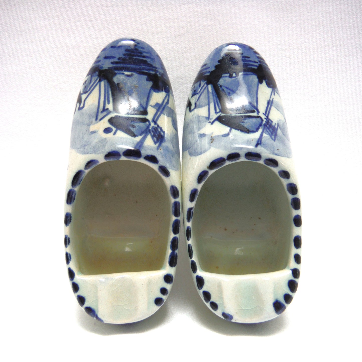 VINTAGE PAIR OF DELFT MEDIUM SIZED 3-Inch Long CERAMIC ASHTRAY CLOGS, by Delft Blue of Holland