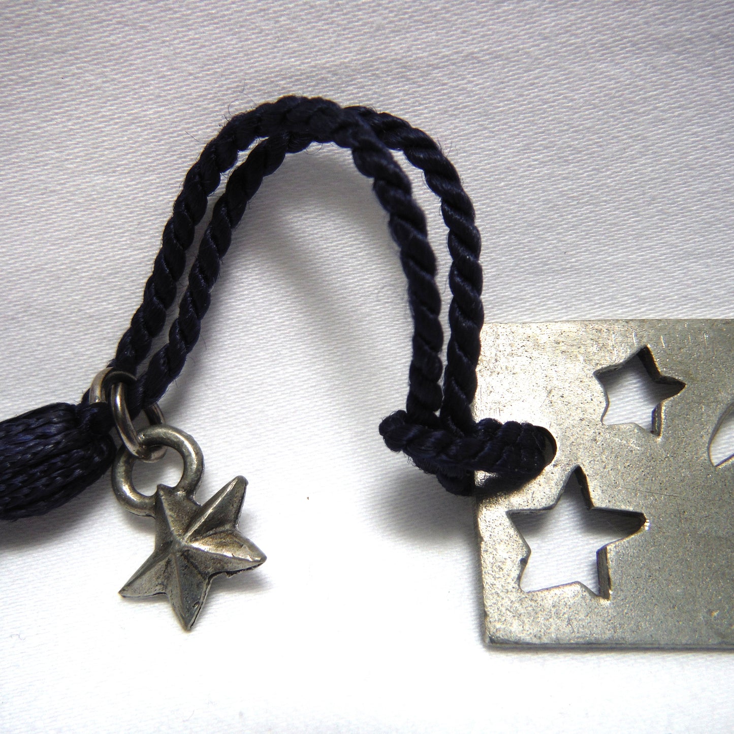 1997 SEAGULL CANADA PEWTER BOOKMARKER, with Original Rope and Pewter Star Charm