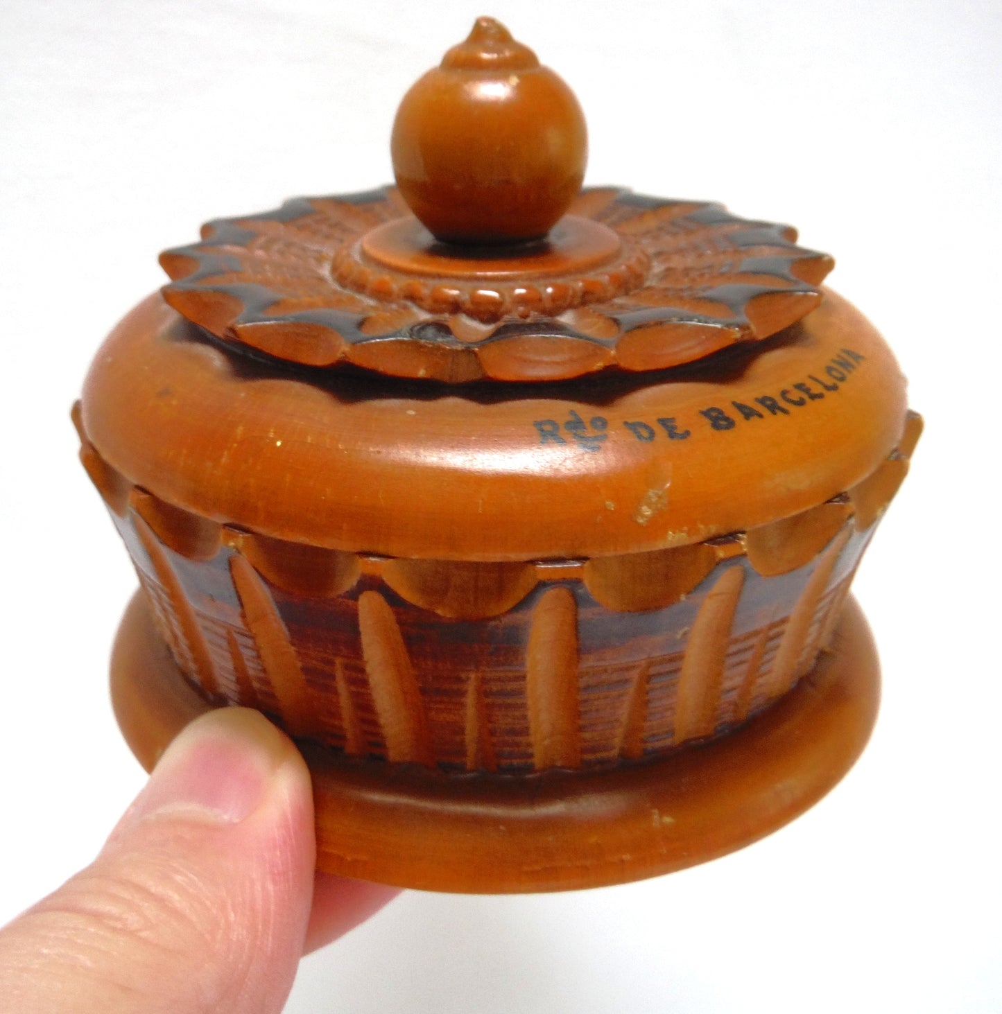 Mid-Century Wooden Hand-Turned and Carved Covered Trinket Souvenir Bowl: 'BARCELONA, SPAIN'