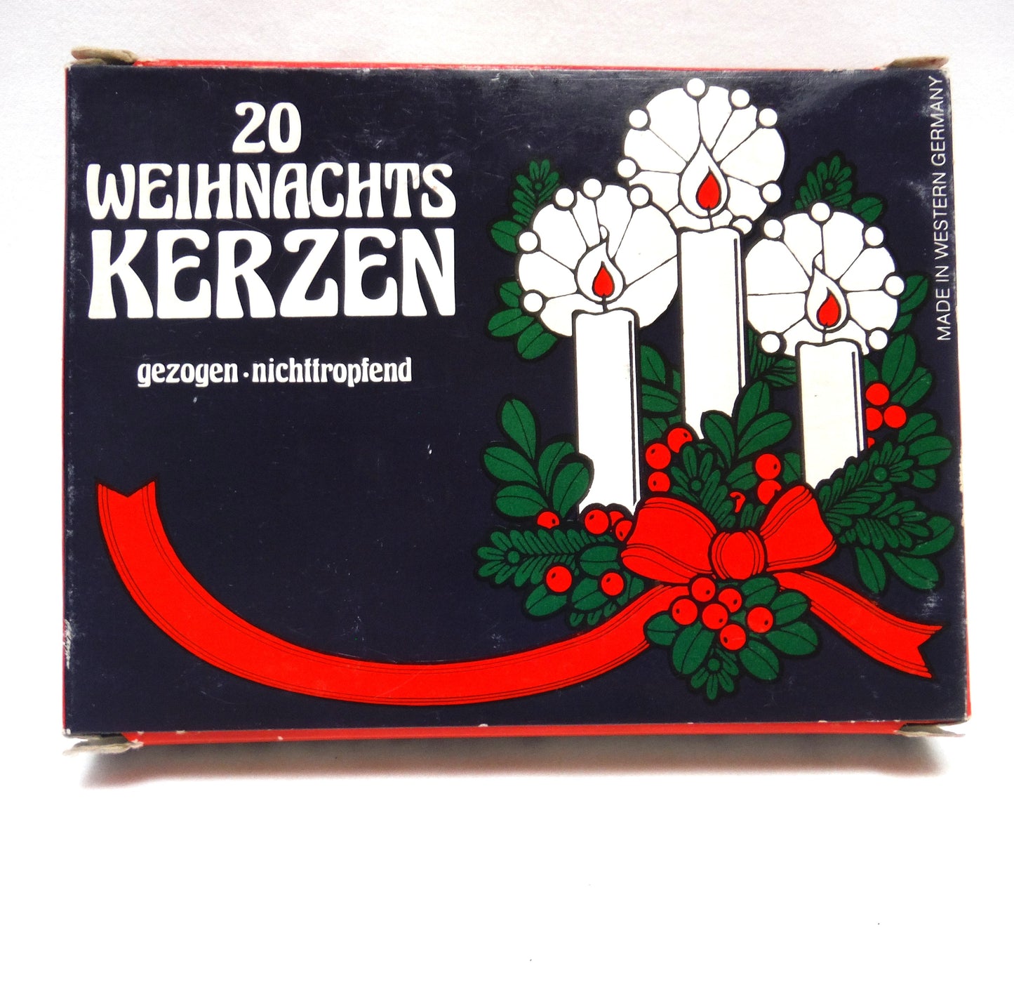 BOX of 18 VINTAGE FOUR-INCH CHRISTMAS CANDLES: 20 Weihnachts Kerzen, gezogen-nichttropfend Western Germany