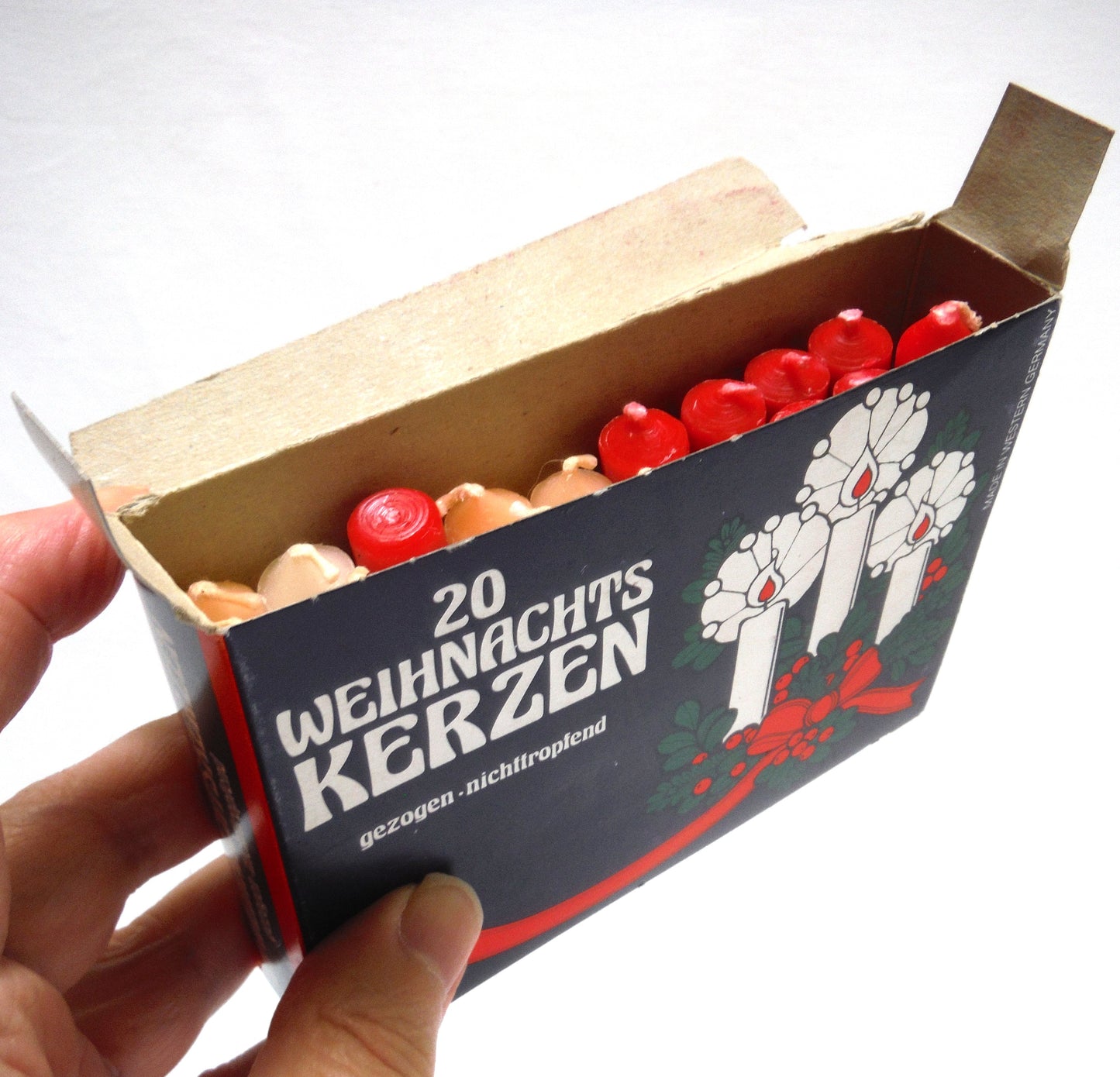 BOX of 18 VINTAGE FOUR-INCH CHRISTMAS CANDLES: 20 Weihnachts Kerzen, gezogen-nichttropfend Western Germany