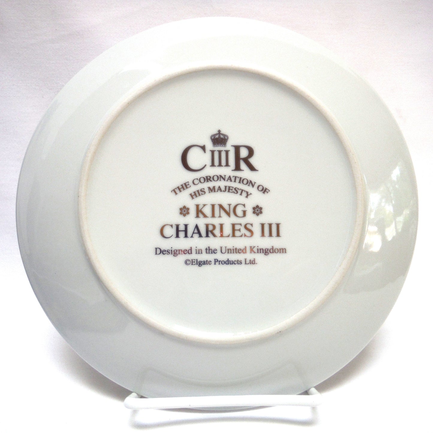 The Coronation of His Majesty King Charles III: 2023 Gold Plated Commemorative Souvenir Plate in Original Box with Stand!