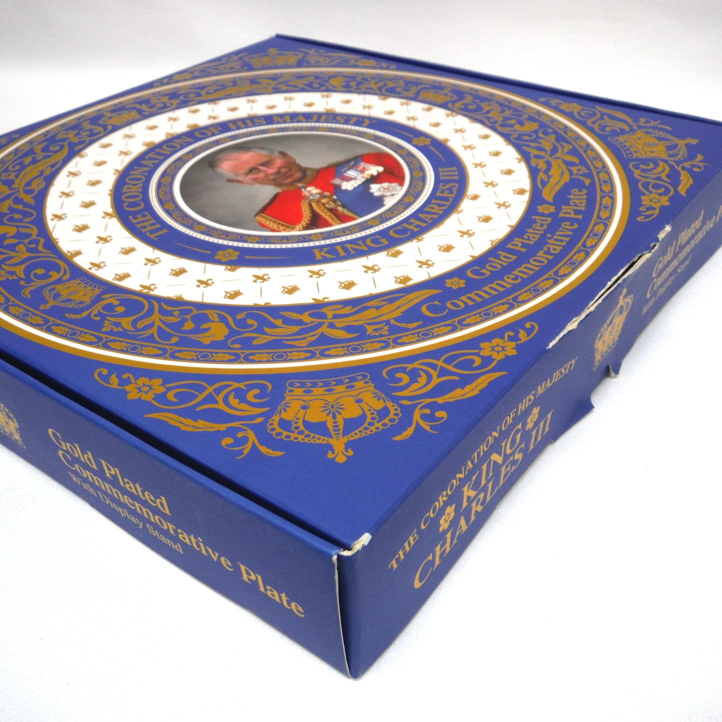 The Coronation of His Majesty King Charles III: 2023 Gold Plated Commemorative Souvenir Plate in Original Box with Stand!
