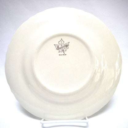 Vintage Souvenir Plate 9.5 inch-wide in 22kt Gold Celebrating: PRINCE EDWARD ISLAND, CANADA
