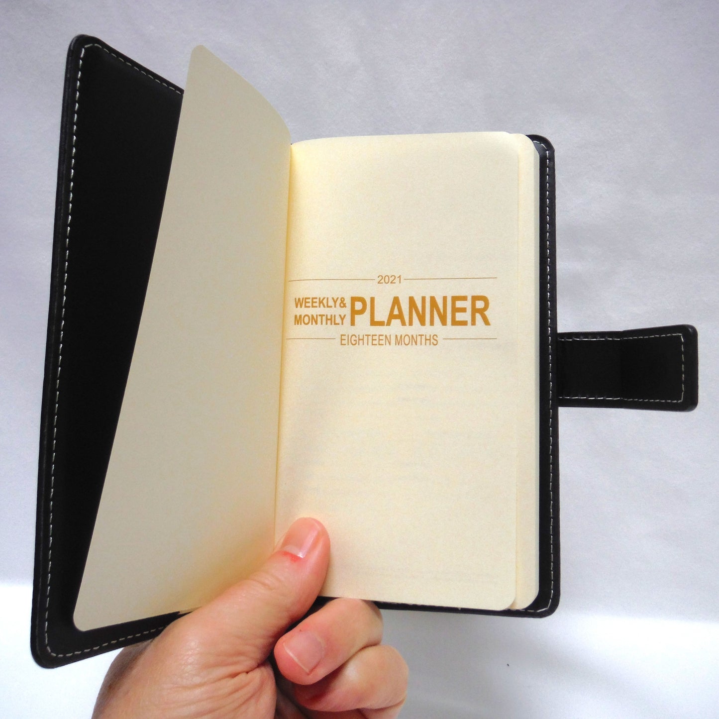 2021 EIGHTEEN MONTH AGENDA PLANNER (Weekly and Monthly) Brand New Black Leather-Like w/ Magnetic Clasp by Northvale Publishing