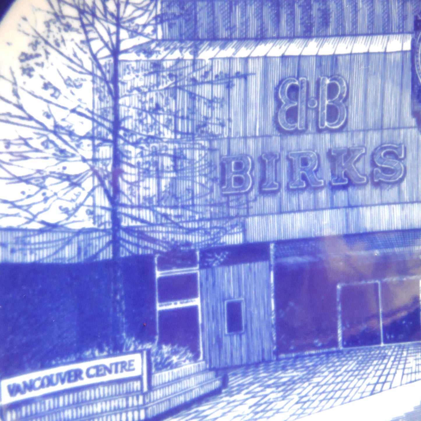 RARE VINTAGE 1970's BIRKS JEWELLERS SOUVENIR PLATE: 'Birks Clock Vancouver Centre, by Millhouse of Denmark'