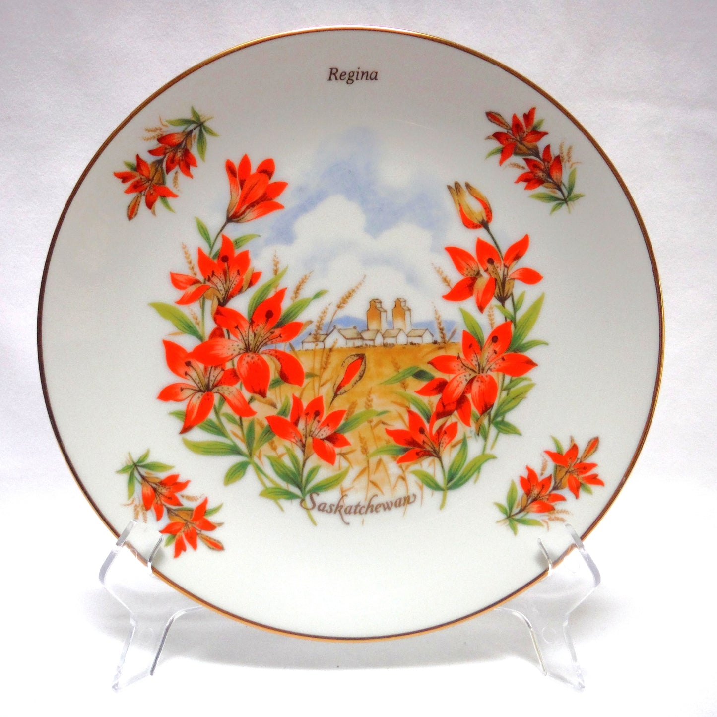 VINTAGE SOUVENIR 8.5-inch Decorative Plate of REGINA, SASKATCHEWAN: Western Red Lily by Viletta of Canada