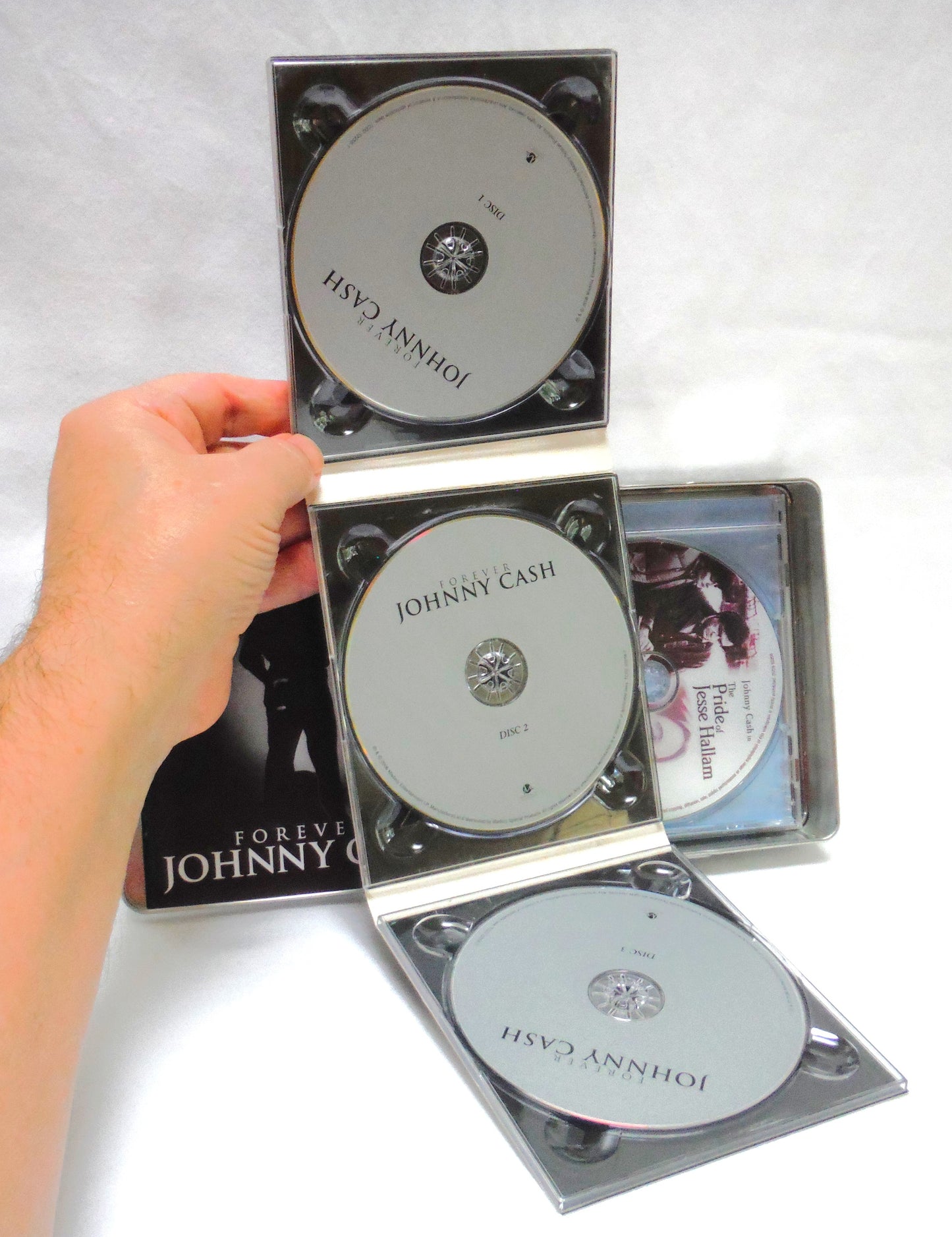 FOREVER JOHNNY CASH: The 3 CD's Tin Box Gift Pack, with Booklet and Bonus DVD The Pride Of Jesse Hallam