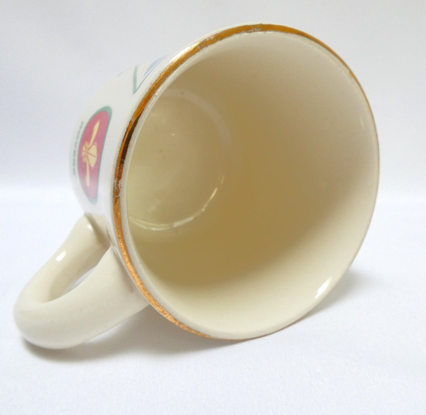 VINTAGE 1960's BOY SCOUTS OF CANADA LOGO BRANDED GOLD-RIMMED COFFEE MUG