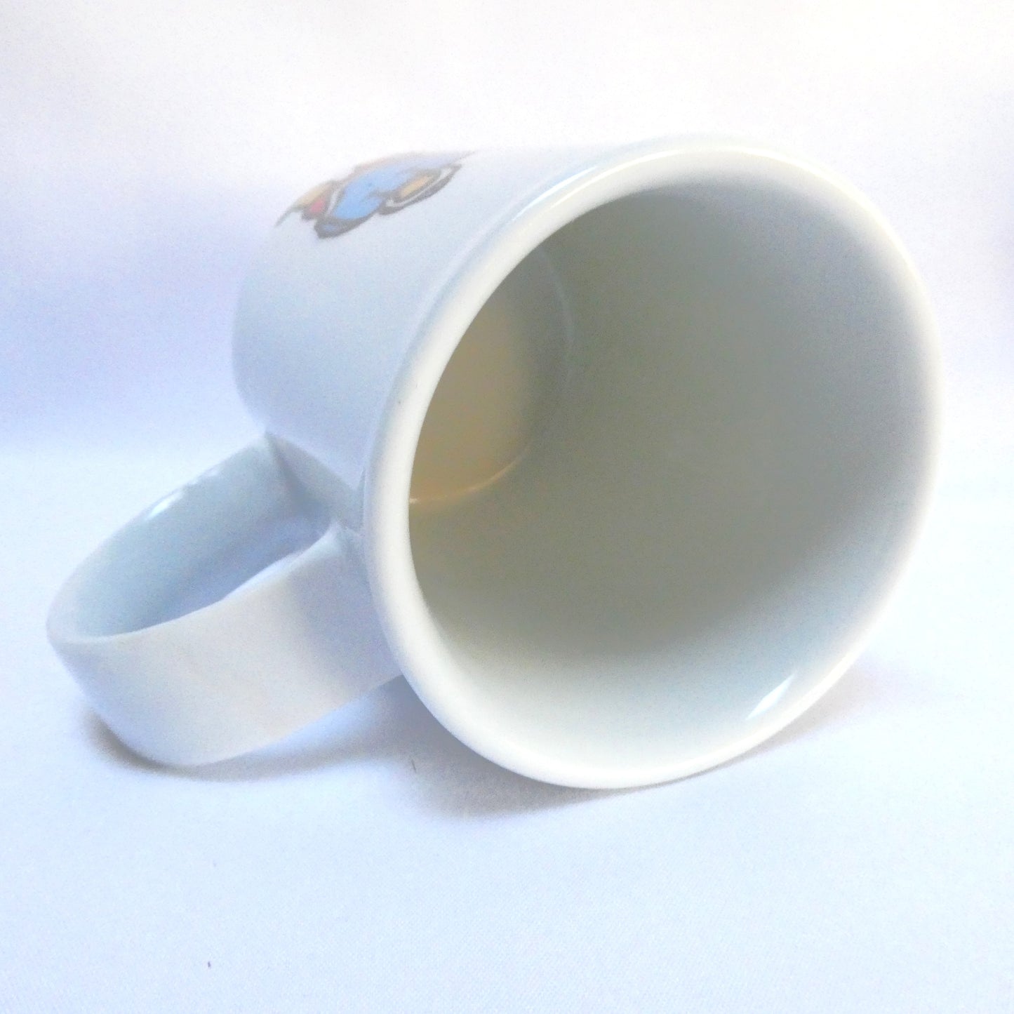 COLLECTIBLE CERAMIC MUG BY CANADIAN ARTIST MARC TETRO By Danesco of Montreal: 'THE INUIT HUNTERS'